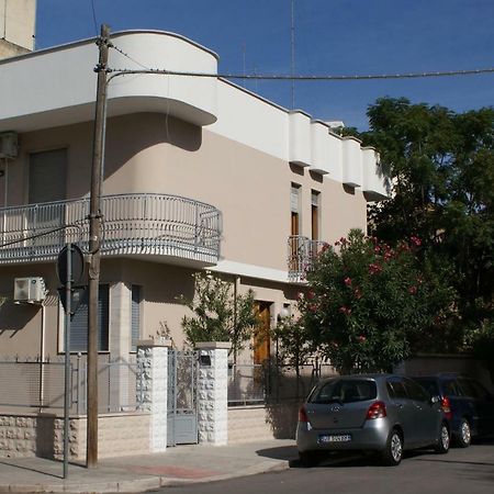 B&B La Bougainvillea Андрия Экстерьер фото