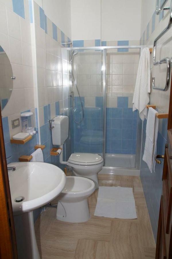 B&B La Bougainvillea Андрия Экстерьер фото